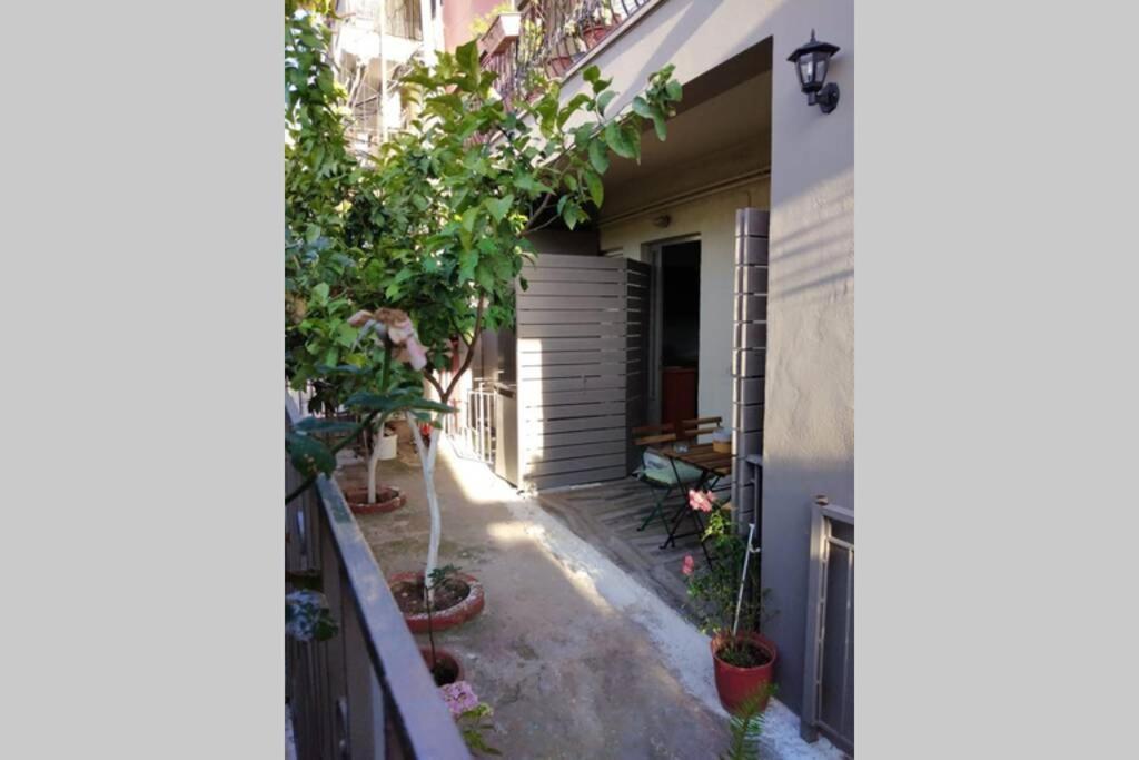 "Amelie" - Kalamata Centre Family Apartment Экстерьер фото